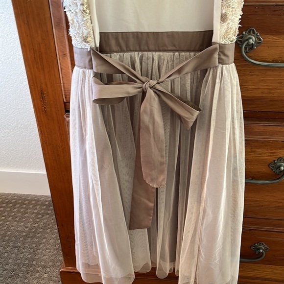 A’reve Girls cream and tan sleeveless dress, size large. - Picture 7 of 7